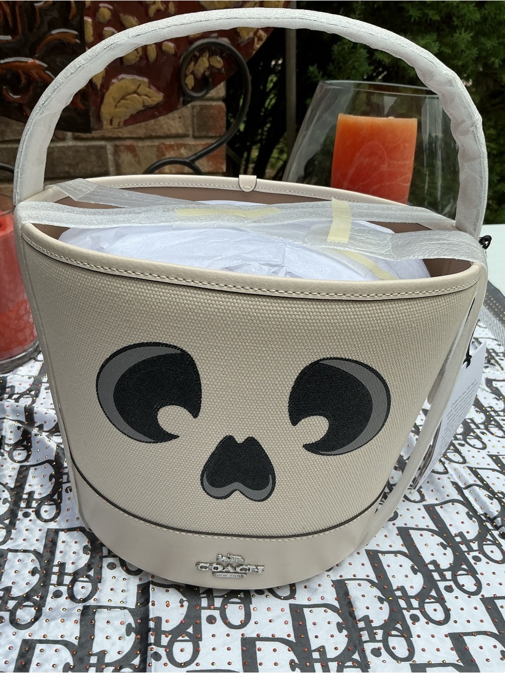 COACH TRICK OR TREAT BUCKET BAG WITH HALLOWEEN GHOST NWT
